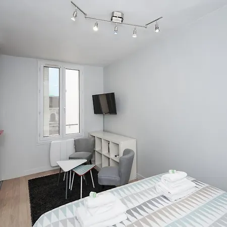 Apartment Pick A Flat - Studio Place Des Vosges / Beaumarchais