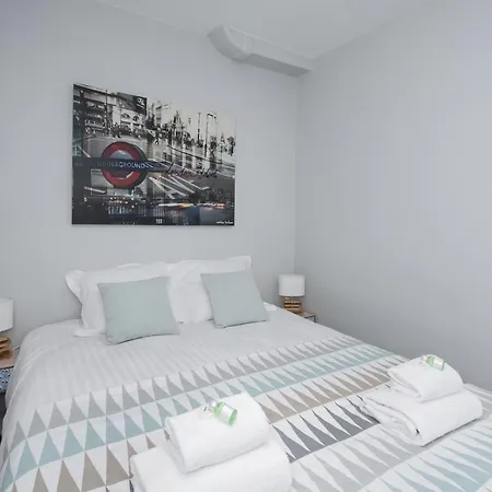 Pick A Flat - Studio Place Des Vosges / Beaumarchais Paris